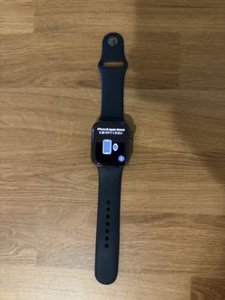 Apple Watch 8 45mm M/L