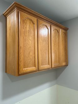 Kitchen cabinet