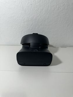 Oculus Rift S PC VR Headset - (Headset Only)