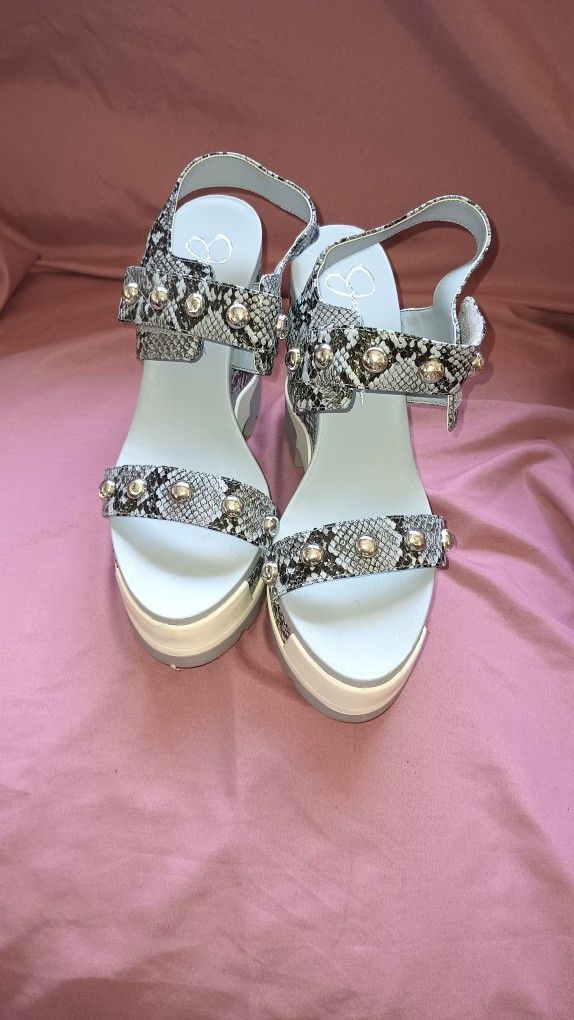 Woman's Wedge