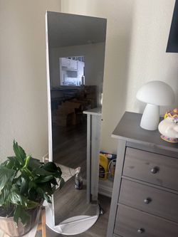 mirror and jewelry closet 2in1