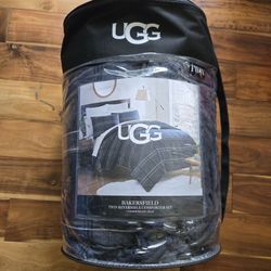 Reversible Twin UGG Comforter 