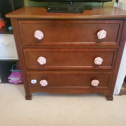 Child's dresser