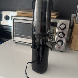 Slow Juicer / Cold Press Juicer – Black