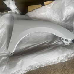 2020 Honda Civic Sport HR Fender White Color
