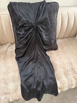 Women funnel neck Atlas dress, New