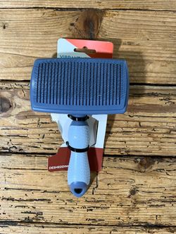 Vibrant Life Self Cleaning Slicker Brush