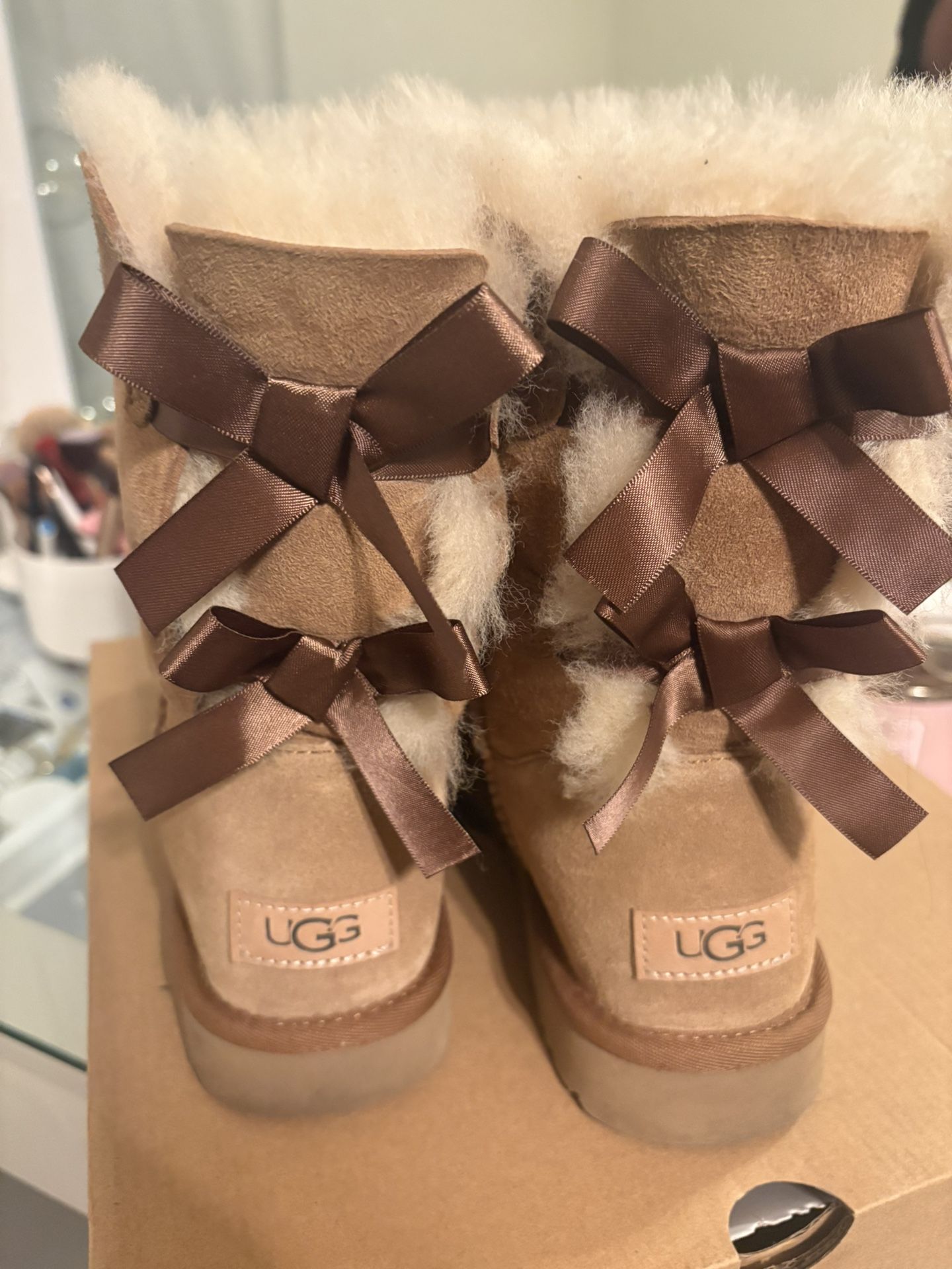 BAILEY BOW UGG