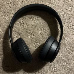 Beats Solo 3 Wireless Bluetooth Headphones