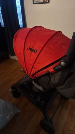 Free pick up by tonight ! Jeep stroller