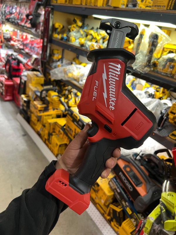 MILWAUKEE M18 CORDLESS JACK SAW FUEL BRUSHLESS $175