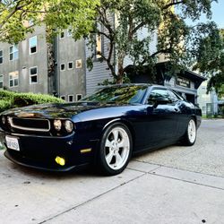 Dodge Challenger 2012