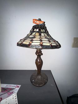 Tiffiany Style Table Lamp