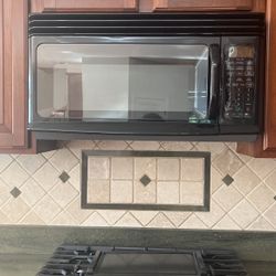 Microwave Kenmore with rear Vent 