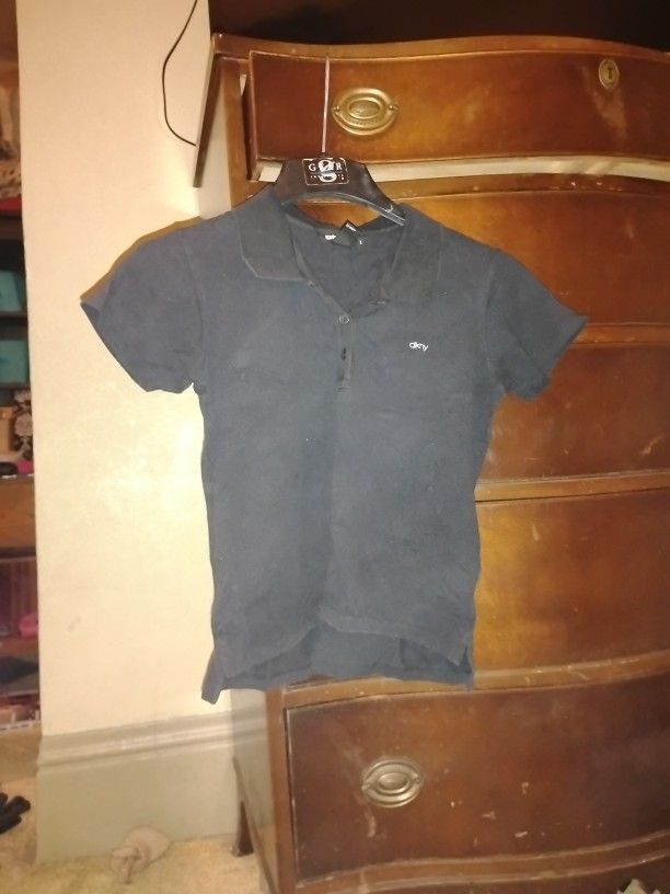DKNY Short Sleeve Black Top. Size Large