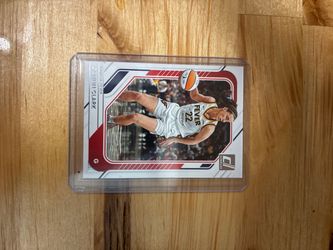 Caitlin Clark 2026 Panini Donruss #22 Base Card
