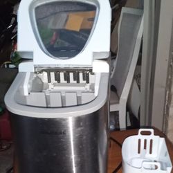 ice maker 