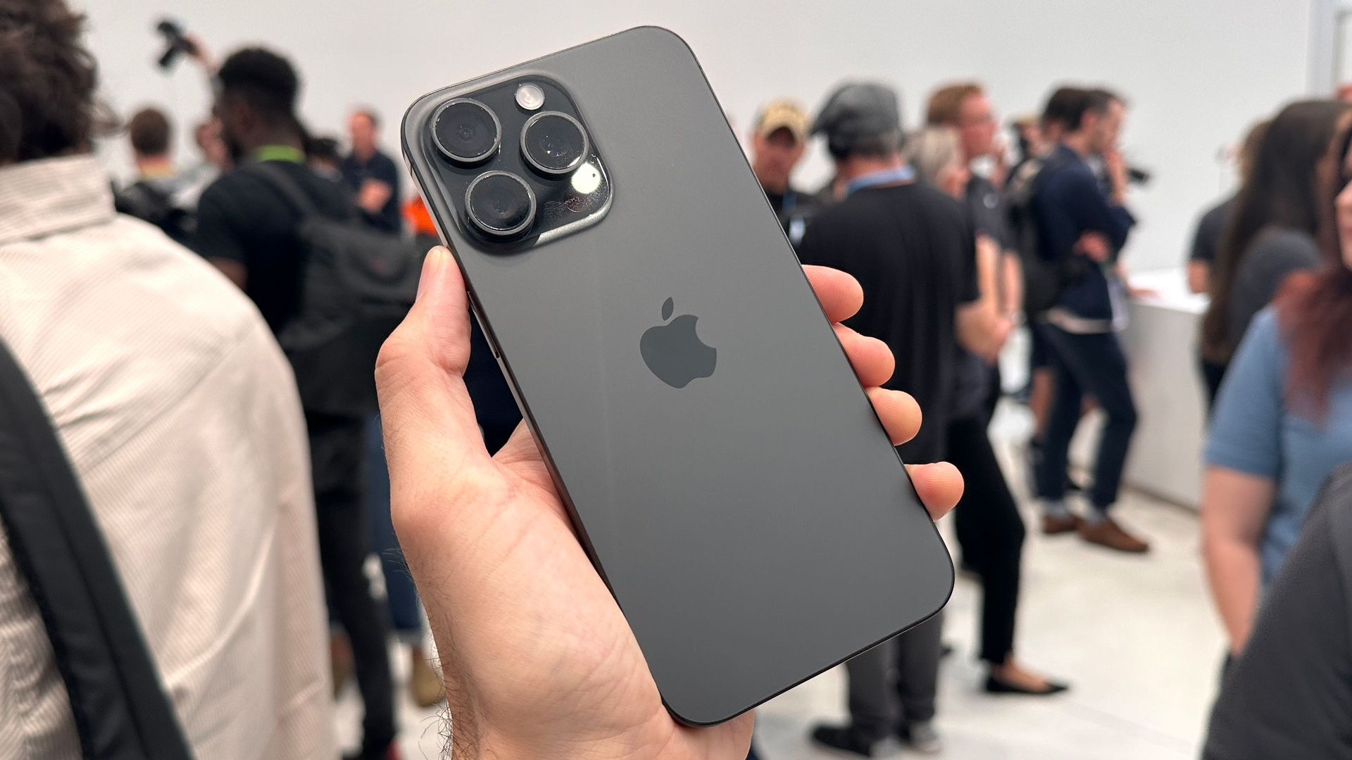 iPhone 15 Pro Max 512gb UNLOCKED