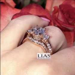 New 18k Rose Gold Wedding Ring Set 