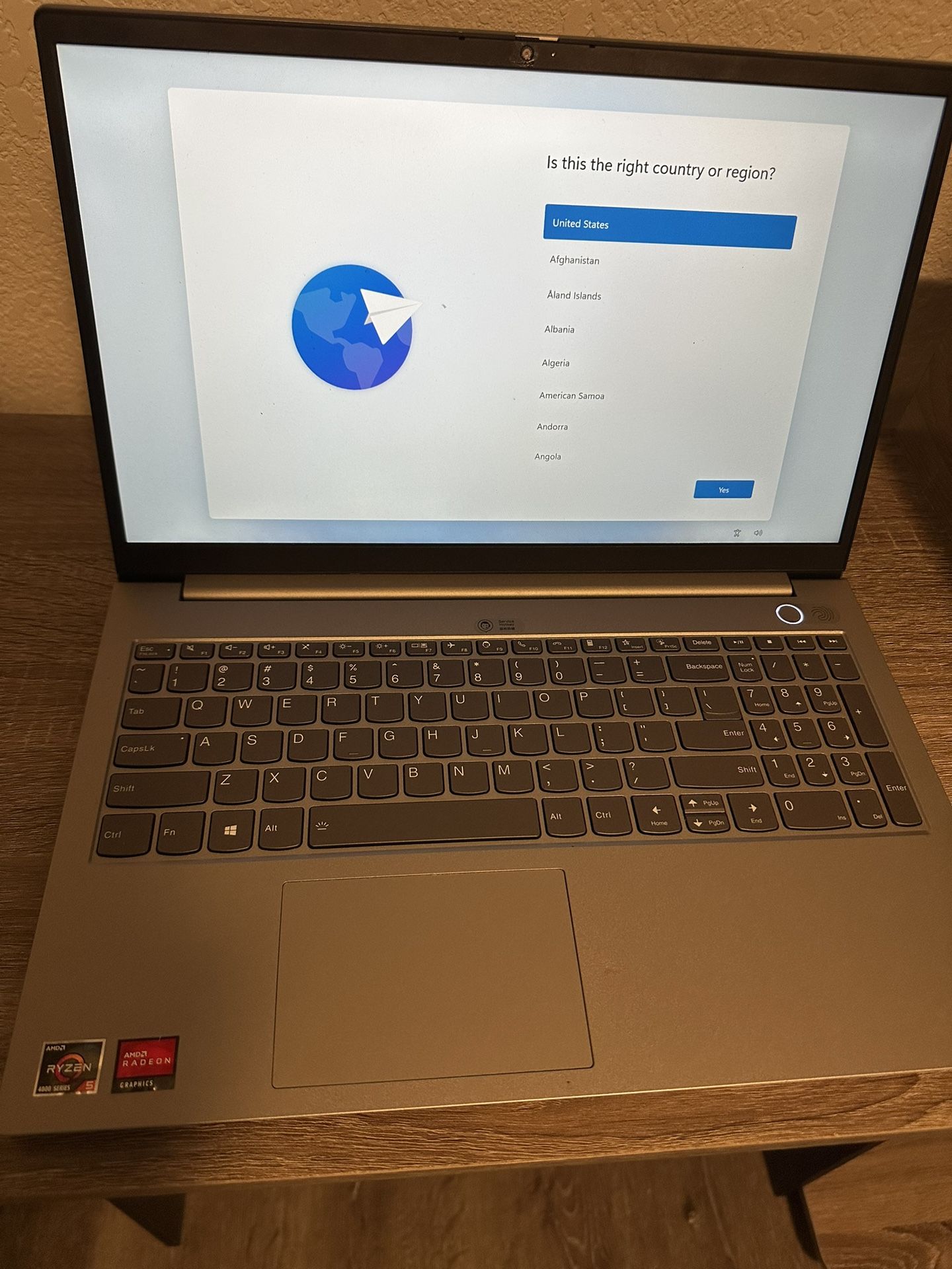 Lenovo Laptop