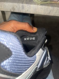 Christian Dior Sneakers (B30)
