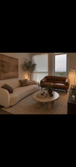 Italian Loveseat (Located 91303)