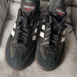 adidas gazelle silver green womens adidas Mens Samba Classic Indoor Soccer Training Shoes – ShopCGX