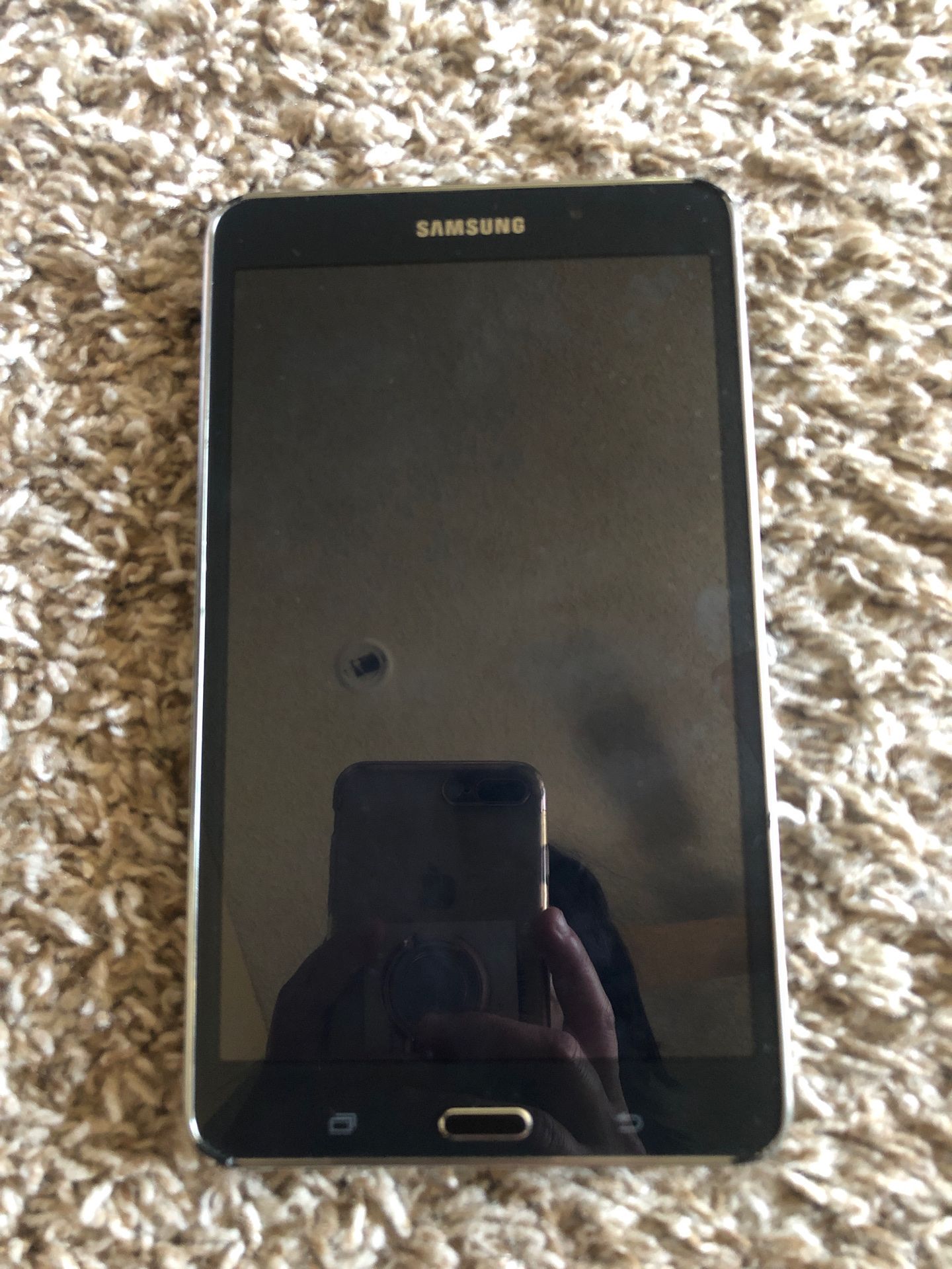 Samsung Tablet 7 x 4”