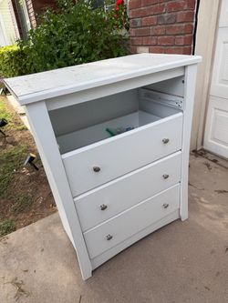 Free dresser