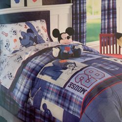 Mickey Mouse Full Size Comforter 