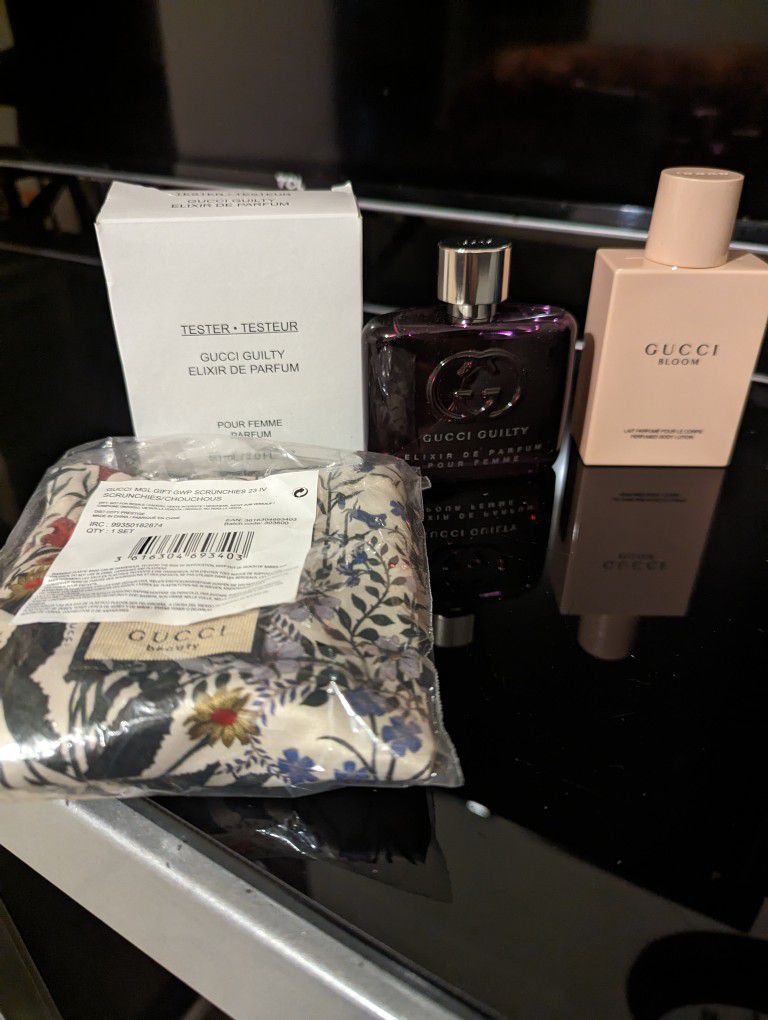 Gucci Elixir Perfume Set With Mini Bottle 