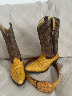 Men’s Caiman Leather Boots and Belt Set