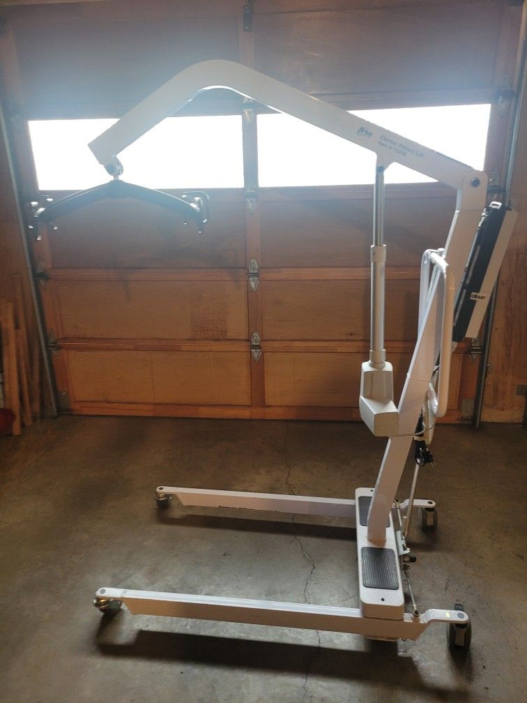 Electric Hoyer Lift