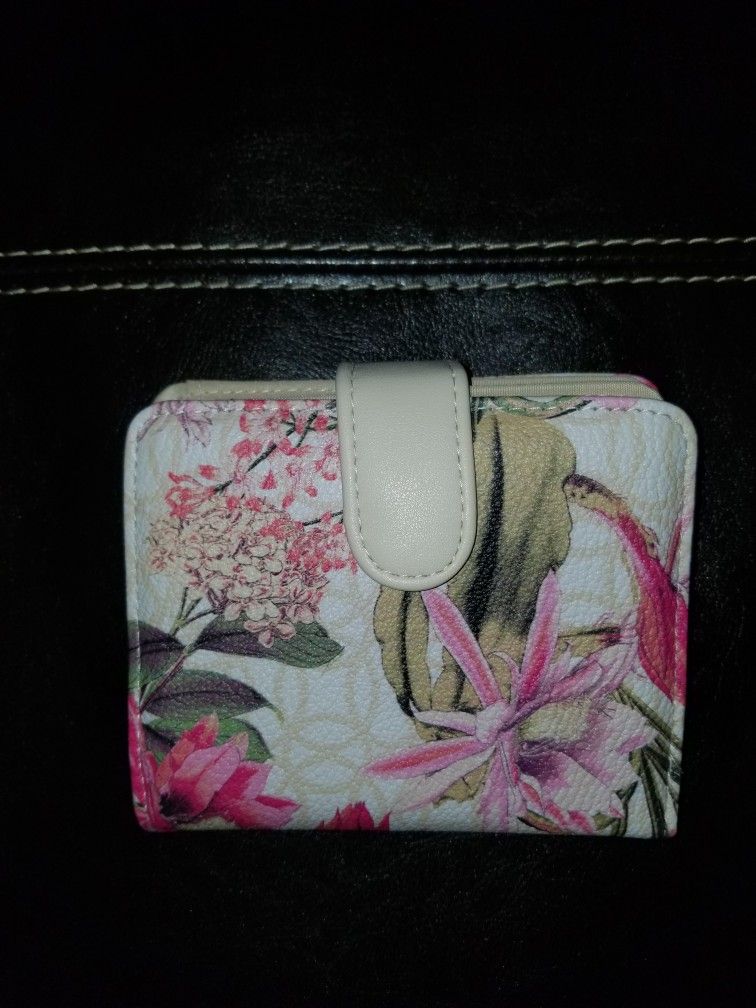 Floral Wallet W/Pink/Green/Light Brown