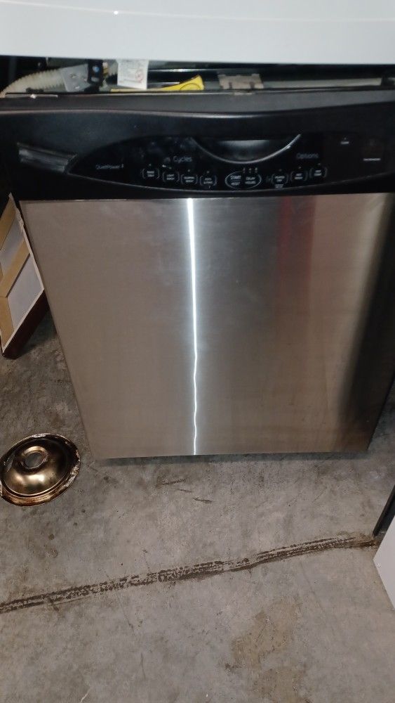 STAINLESS STEEL DISHWASHER