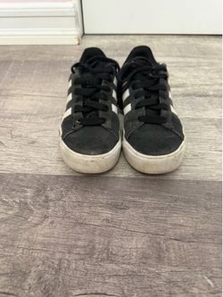 Black girl adiada shoes