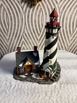 Vintage porcelain Christmas villiage Santa’s workbench collection 2000 rivergate lighthouse