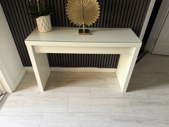 IKEA MALM dressing table/desk in white high-gloss with the glass top.