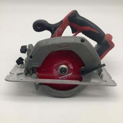 Milwaukee M18 18V Lithium-Ion Cordless 6-1/2 in. Circular Saw (Tool-Only) - 2630-20