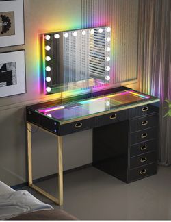 Vanity w/speakers