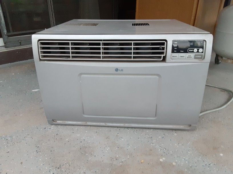 LG Window Air Conditioner