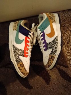 Nike Dunks multi color Mens size 10