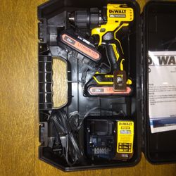 DeWalt 20 Volt Max Brushless Drill Kit With 2 Batteries Charger And Hard Shell Case