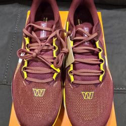 Nike NFL Air Zoom Pegasus 41 Washington Commanders. Mens Size 11.5