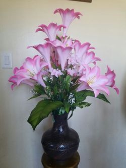 New Artificial Floral Arrangement