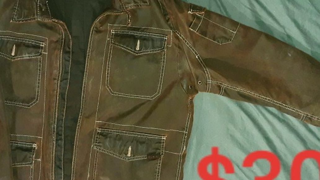 Size Large Columbia Sportswear Outdoor Company Jacket/coat