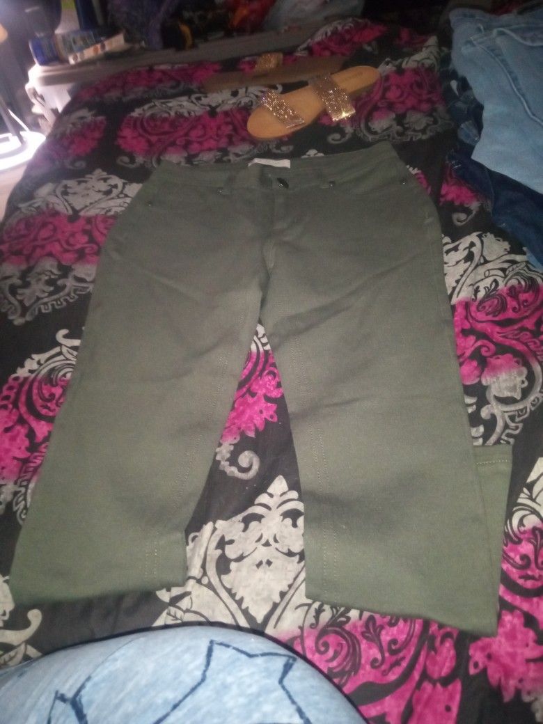 Army Green Pants Size Small