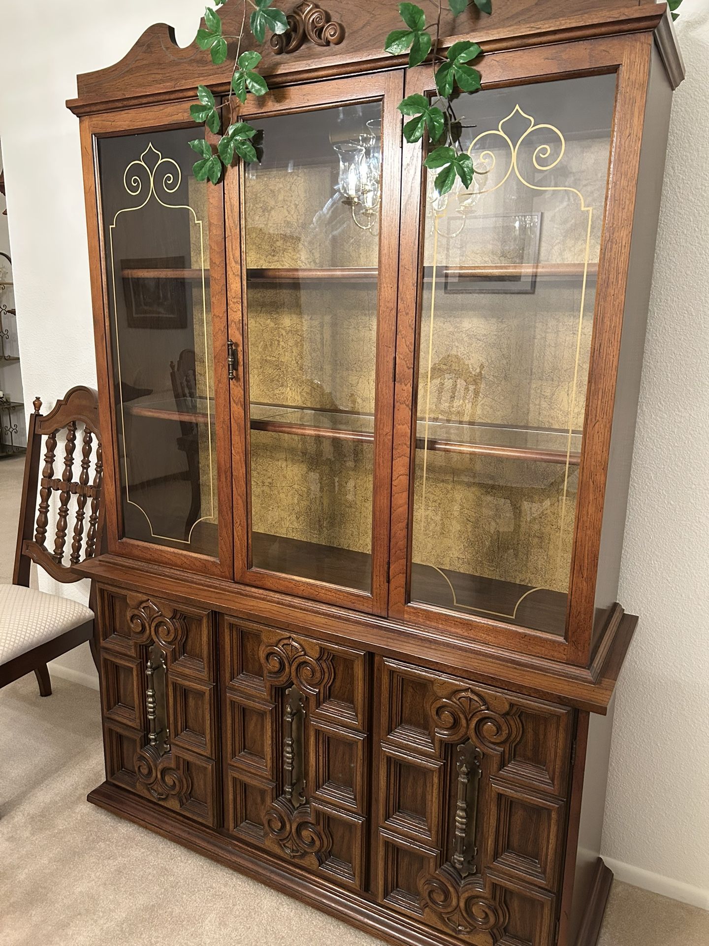 China Hutch