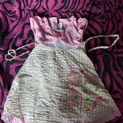 Adorable pink and yellow dress with bows and flower embroidery fits 3-5year olds 