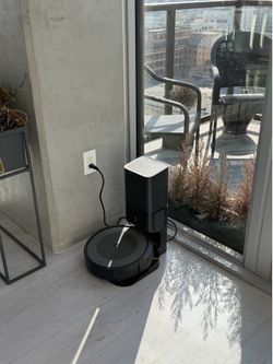 Vacuum robot